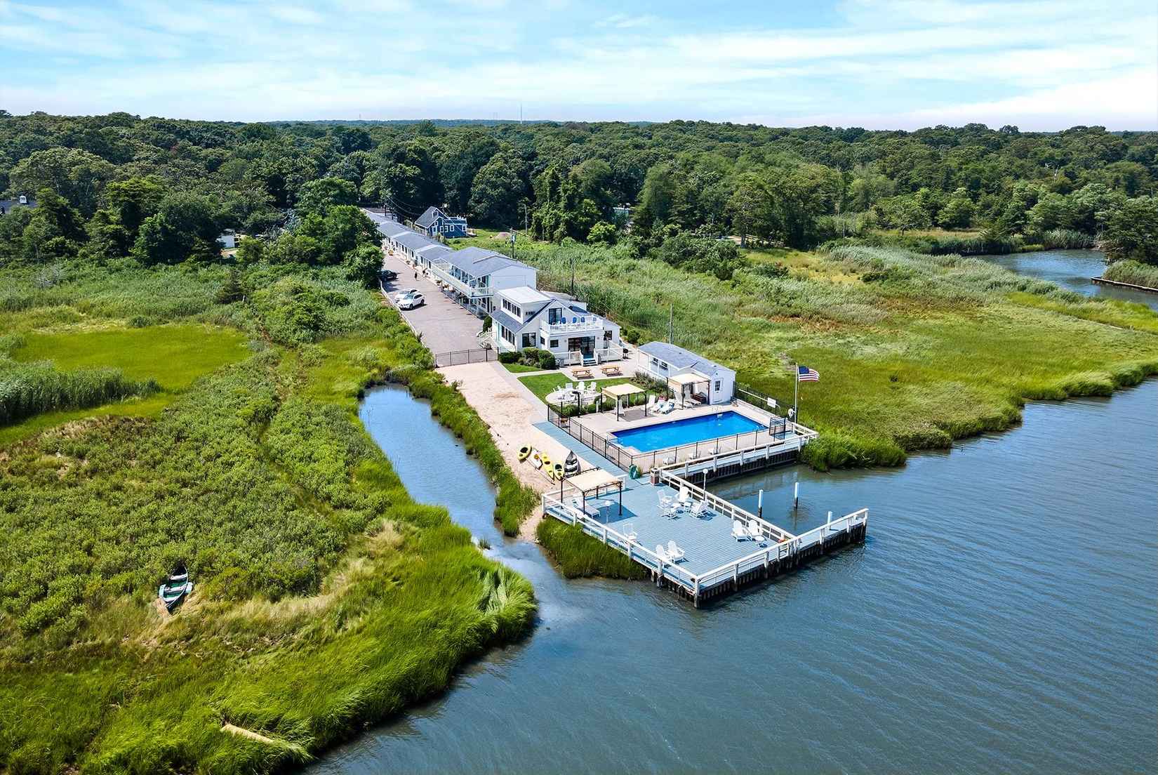 53 West Tiana Rd  