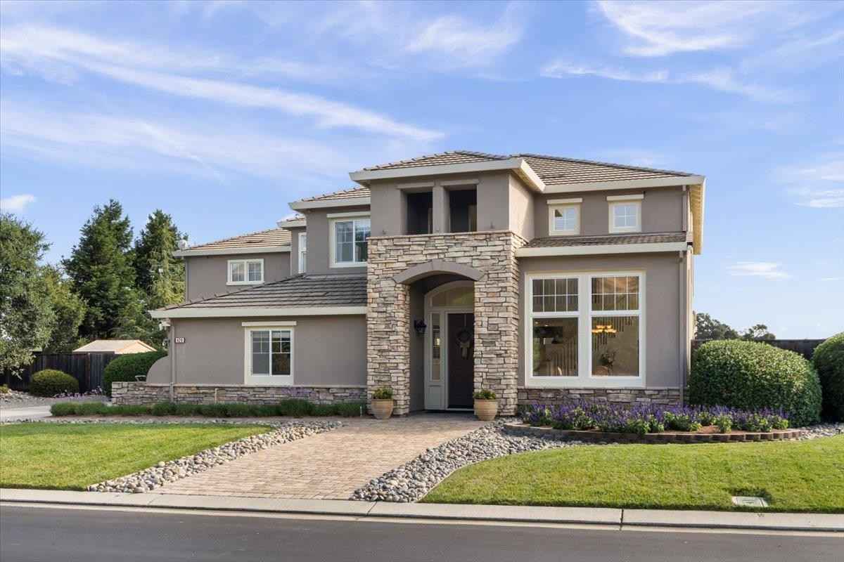 620 Via Vaquero Norte  