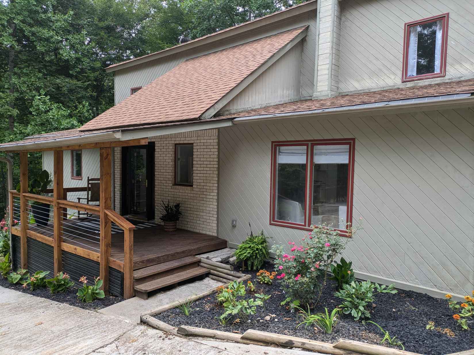1559 Woods Rdg Rd  