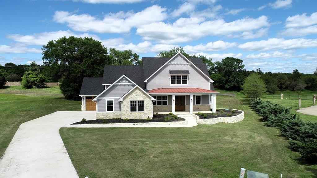 105 Beacon Ct  