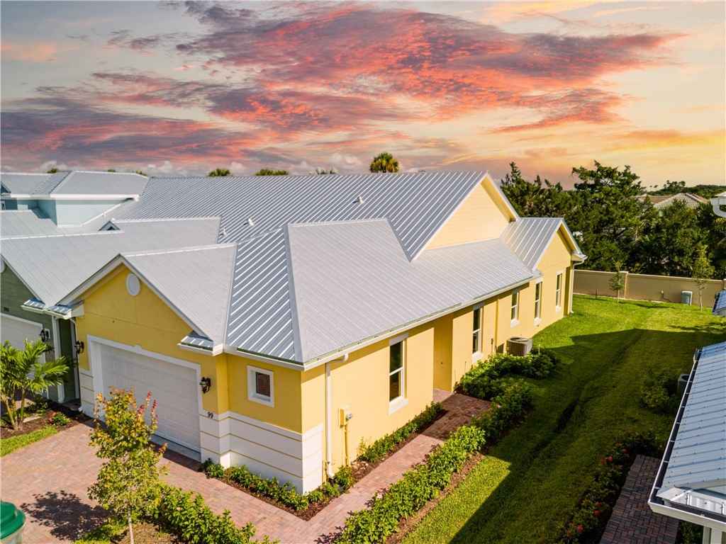 2005 Bridgepointe Cir  