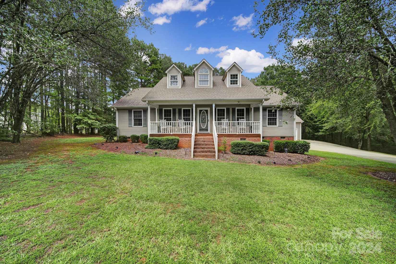 3141 Ashewood Ln  