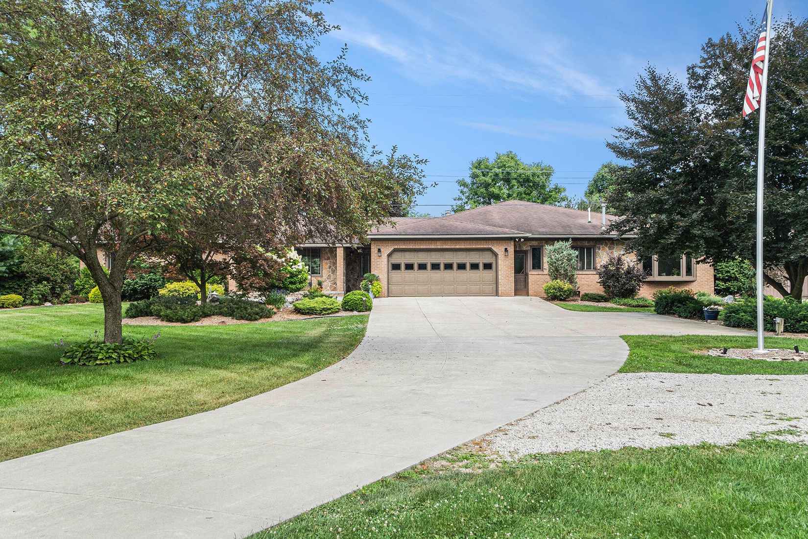 16907 Elwell Rd  