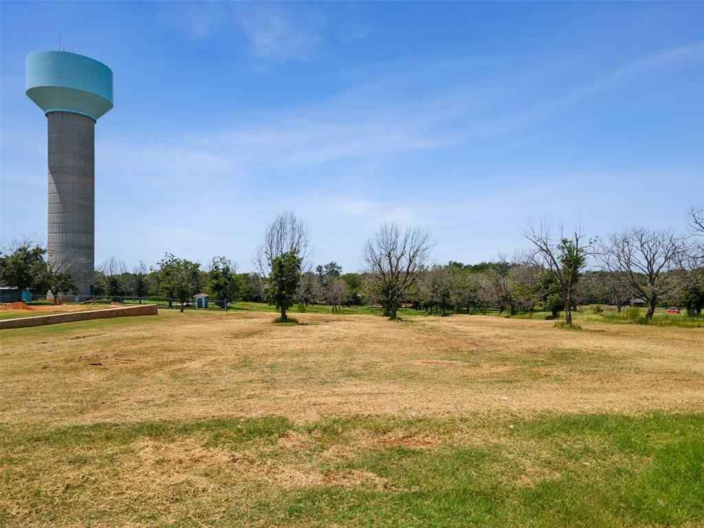 544 High Tower Ln  