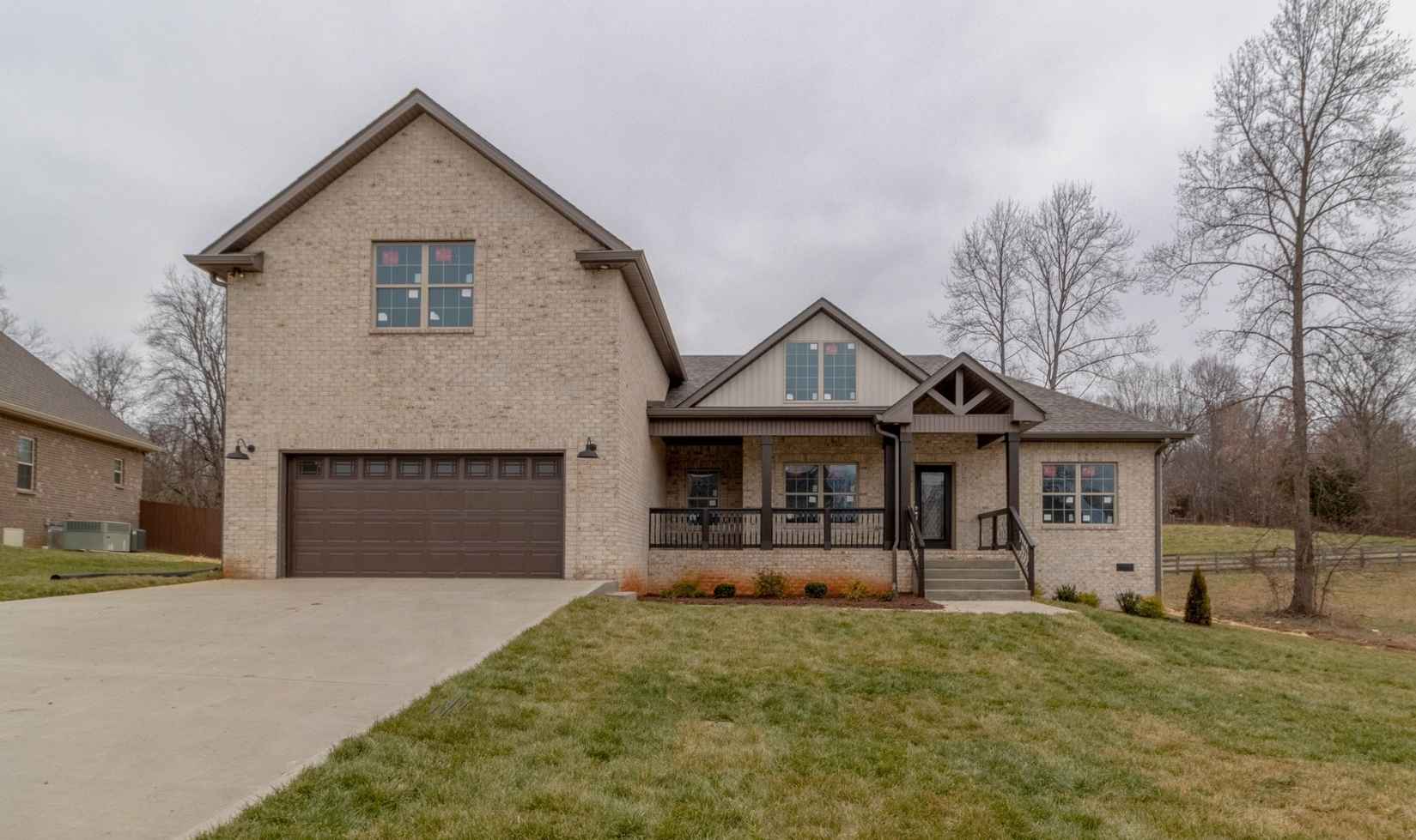 220 Hall Ct  