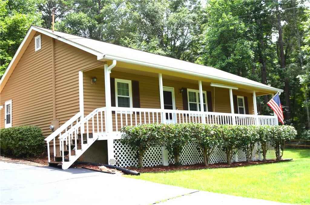 6 Turner Ln  