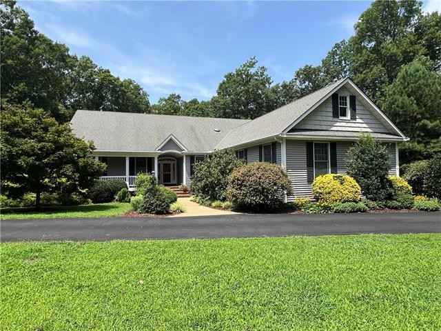 286 Fairfield Rd  