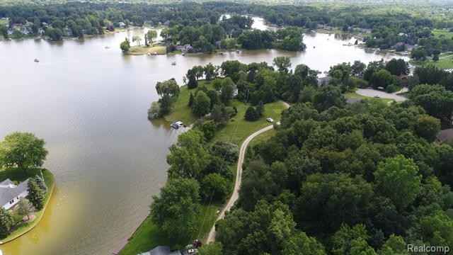 6 5 ACRES VL LAKE LAPEER Dr  