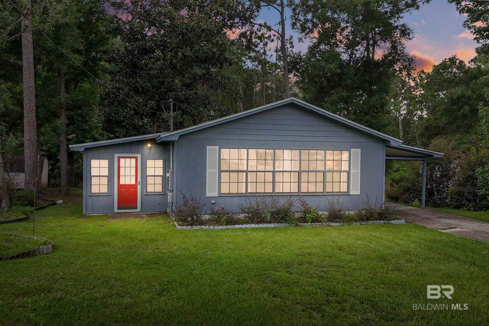 1222 Chagrin Dr  