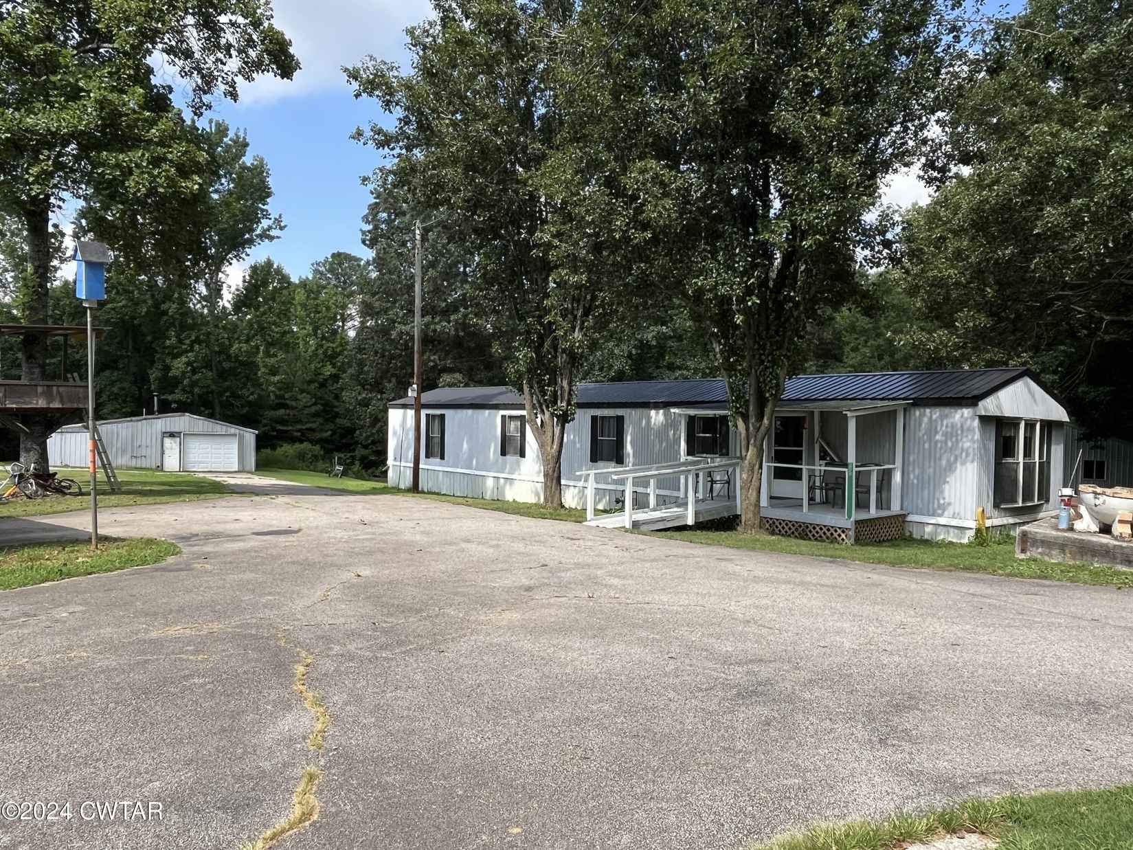 220 Boaz Rd  