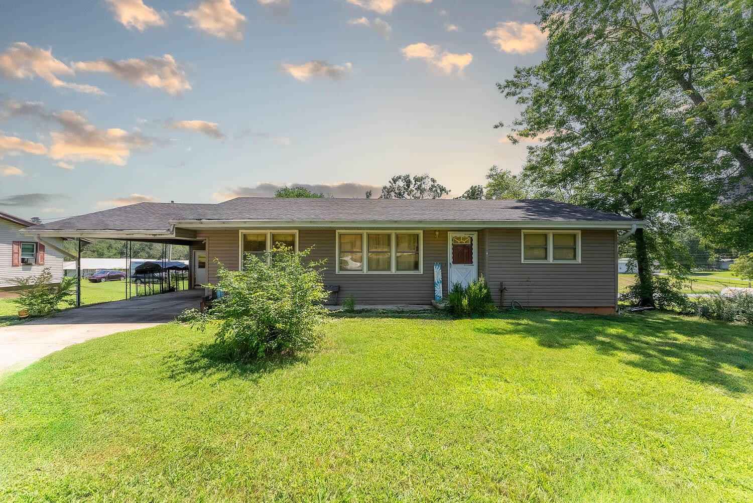 23 Shipp Cir  
