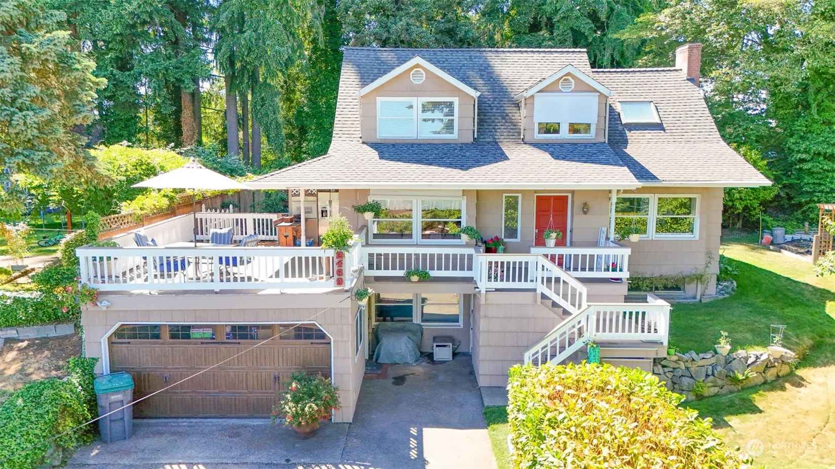 2469 N Lafayette Ave  