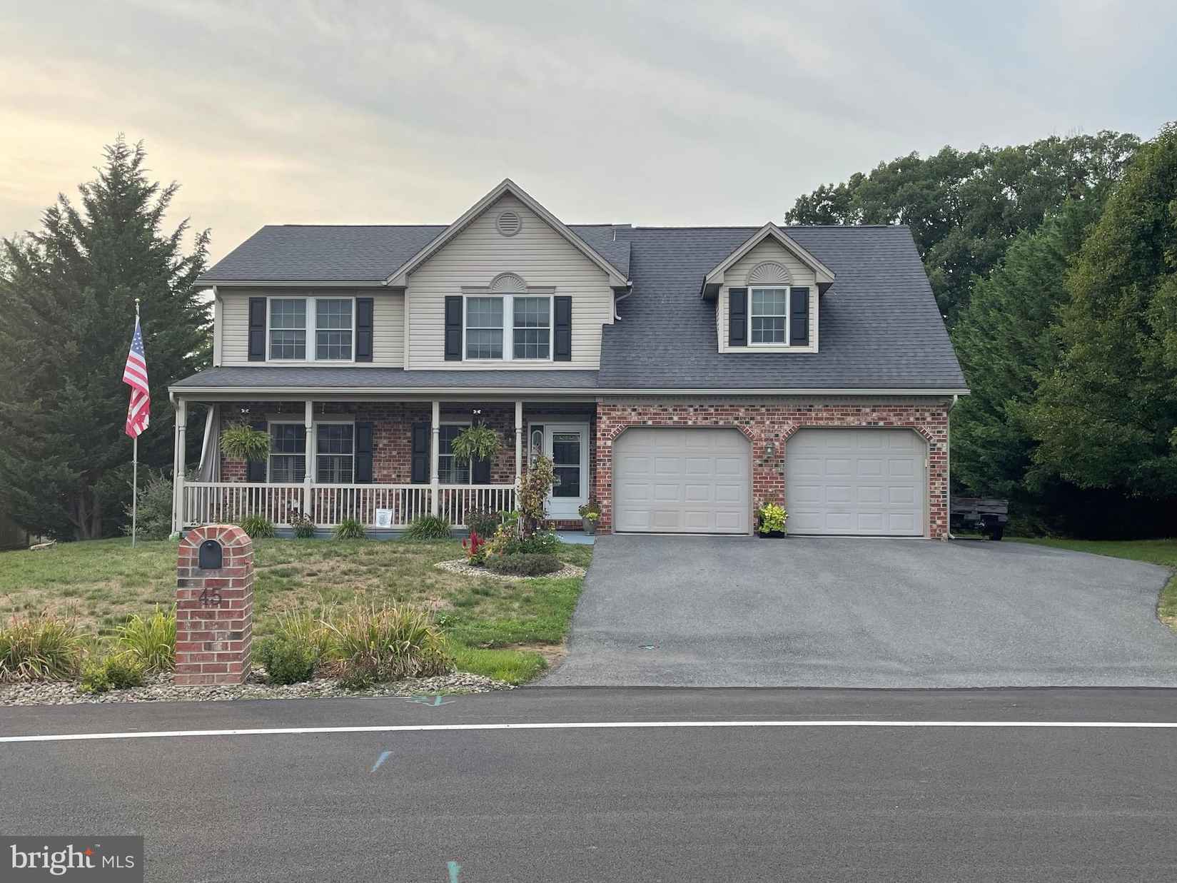 45 Independence Dr  
