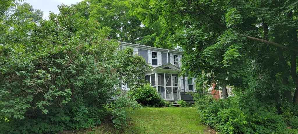 202 Fourth St  