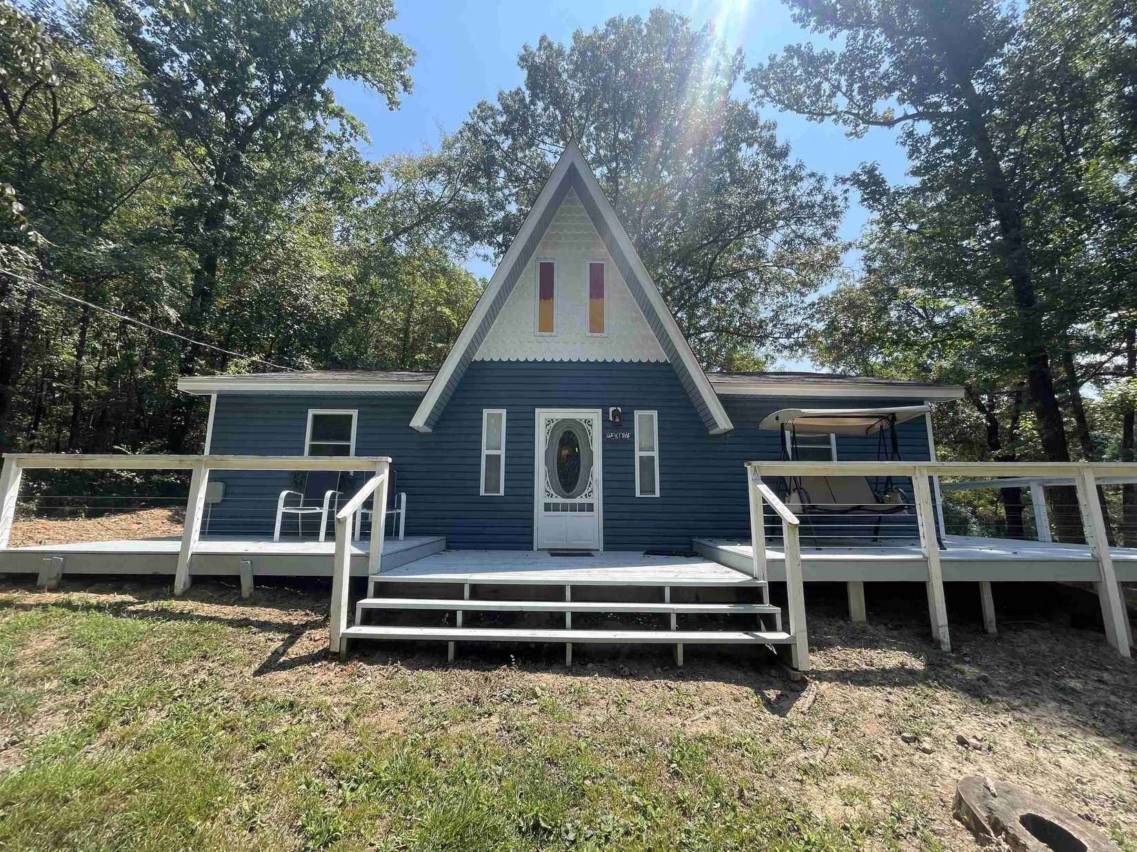 132 Scottland Ln  