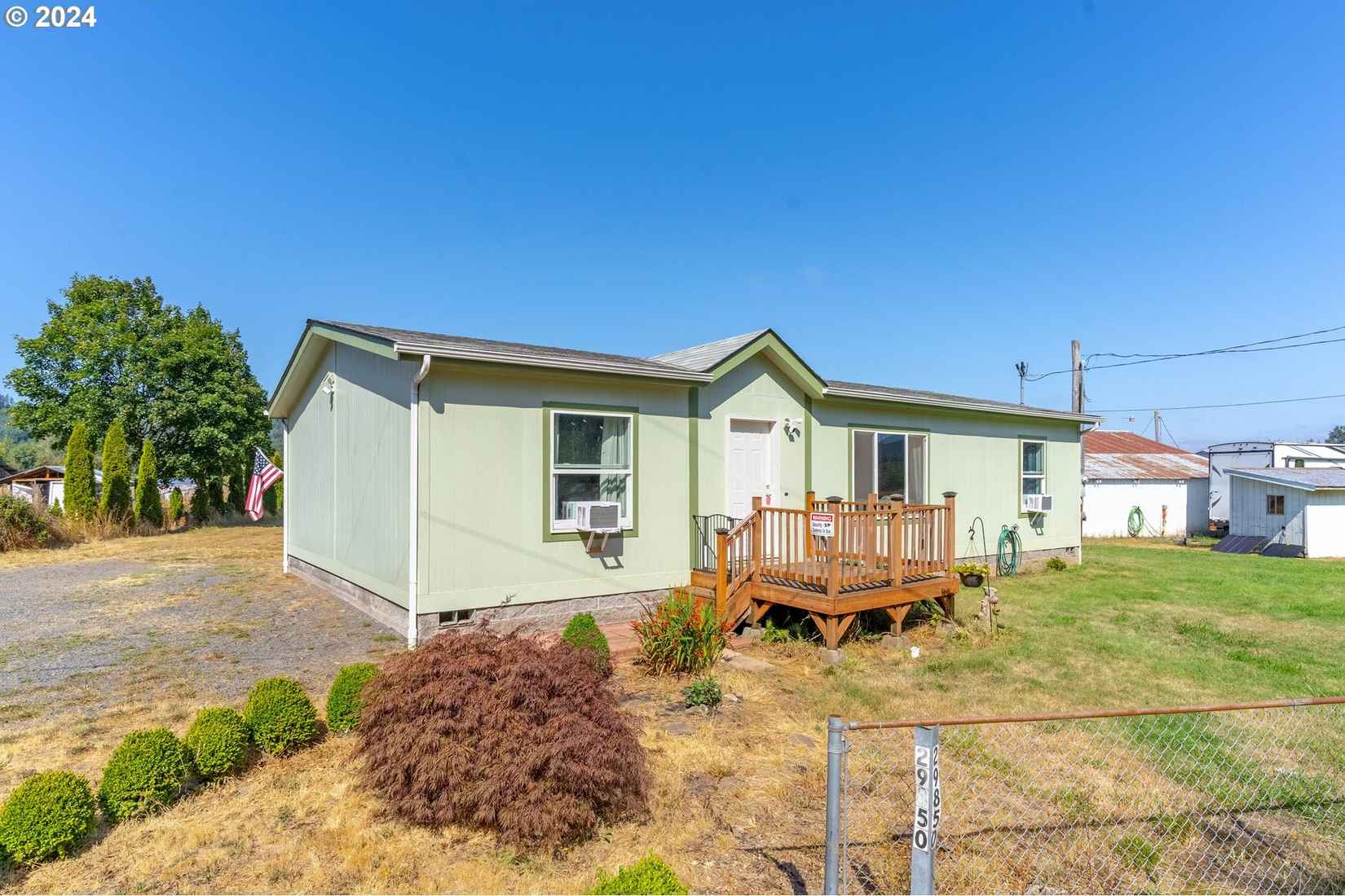 29850 Santiam Ter Rd  