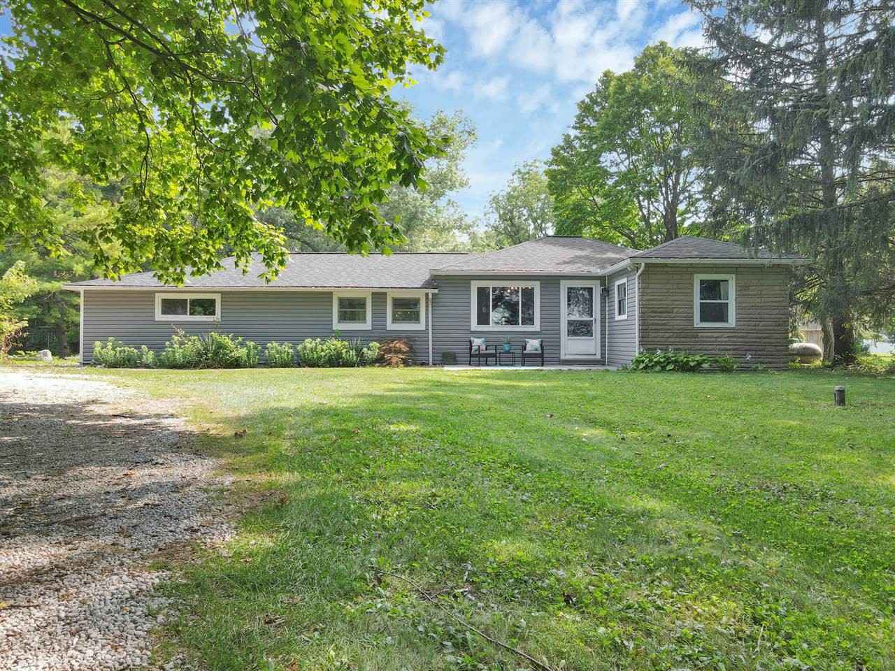930 Hibbs Rd  