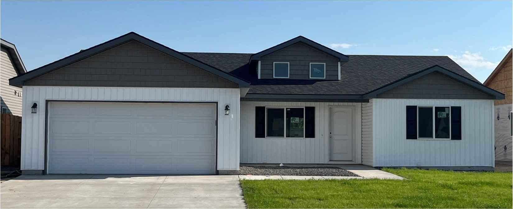 1113 Meadow Lake Loop  