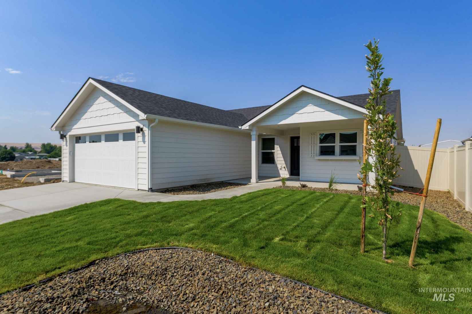 2438 Legacy Ct  