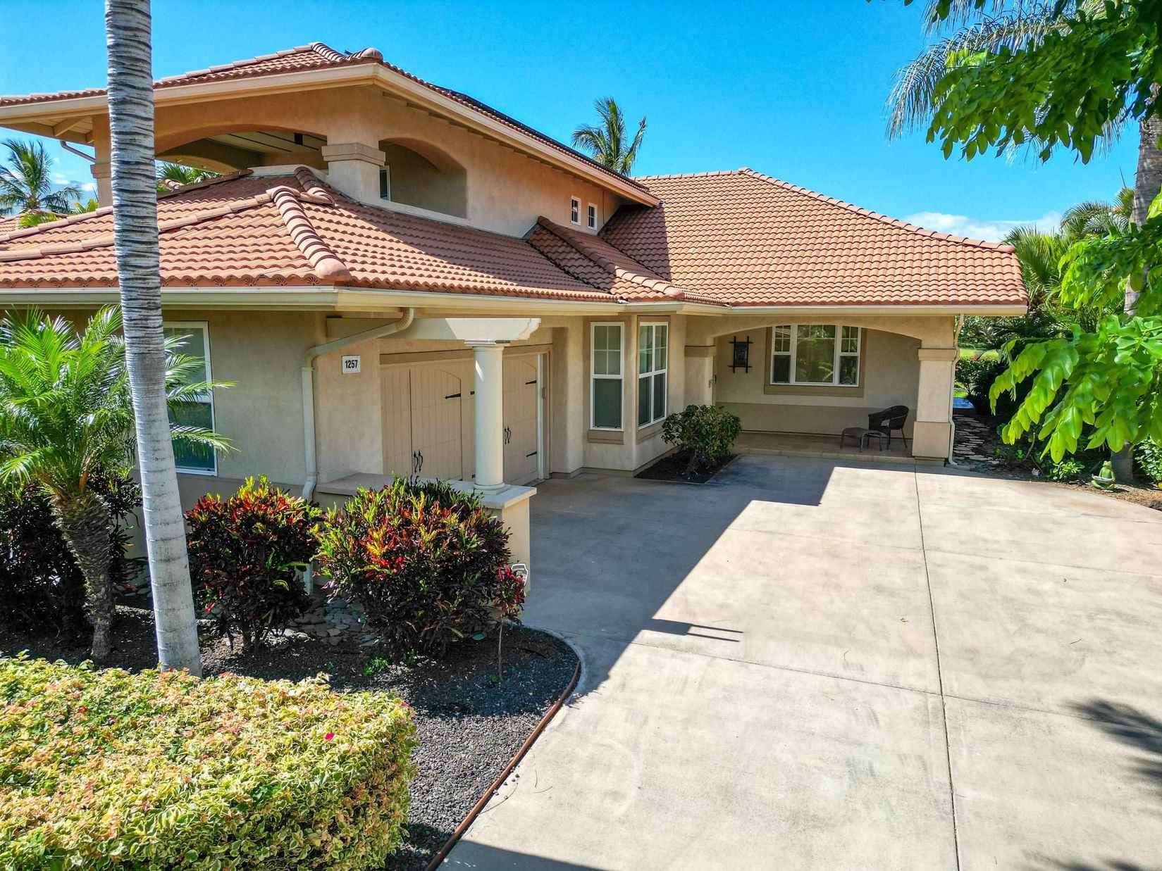 1257 Hihimanu St  