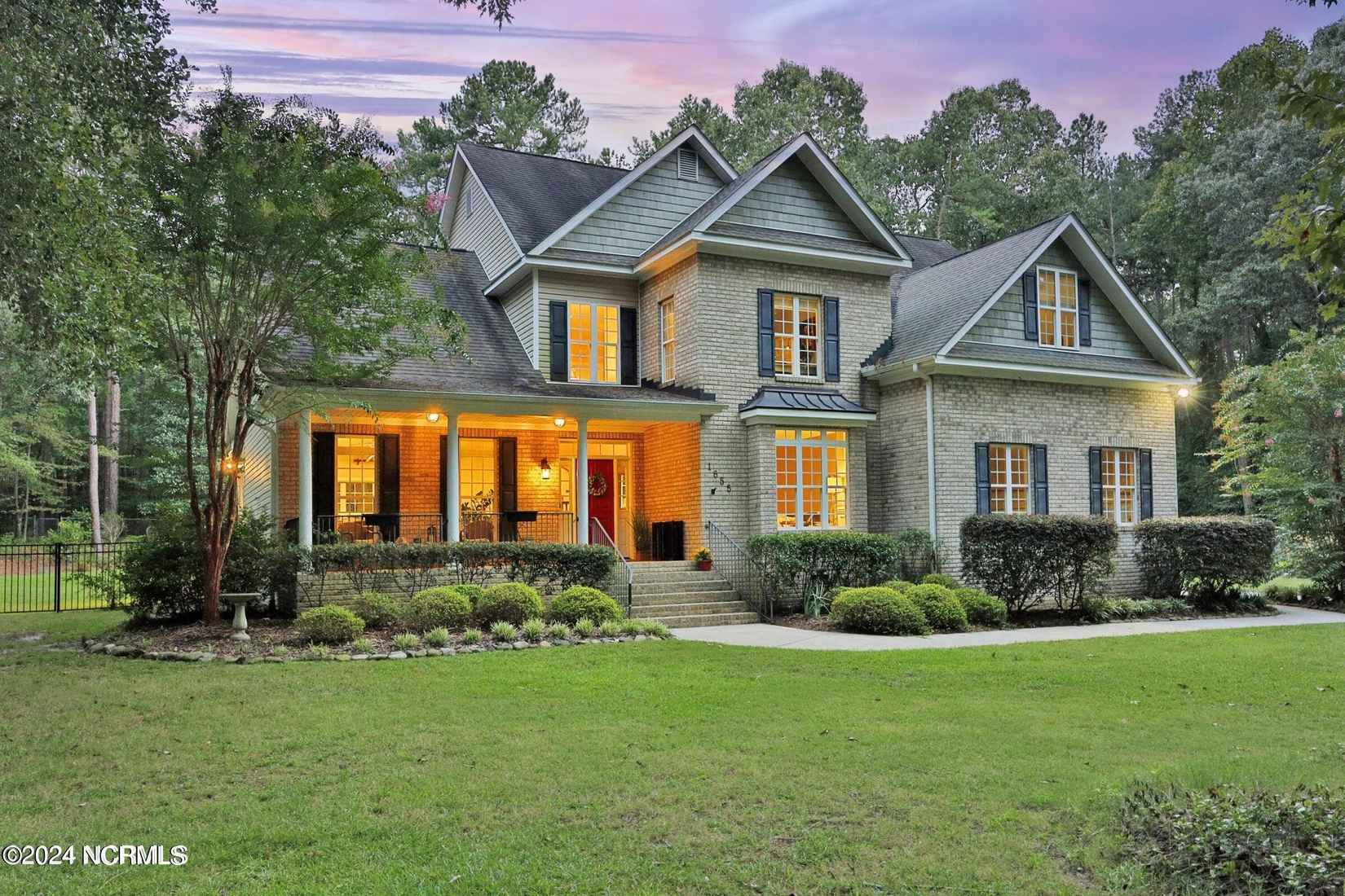 1655 Fort Bragg Rd S  