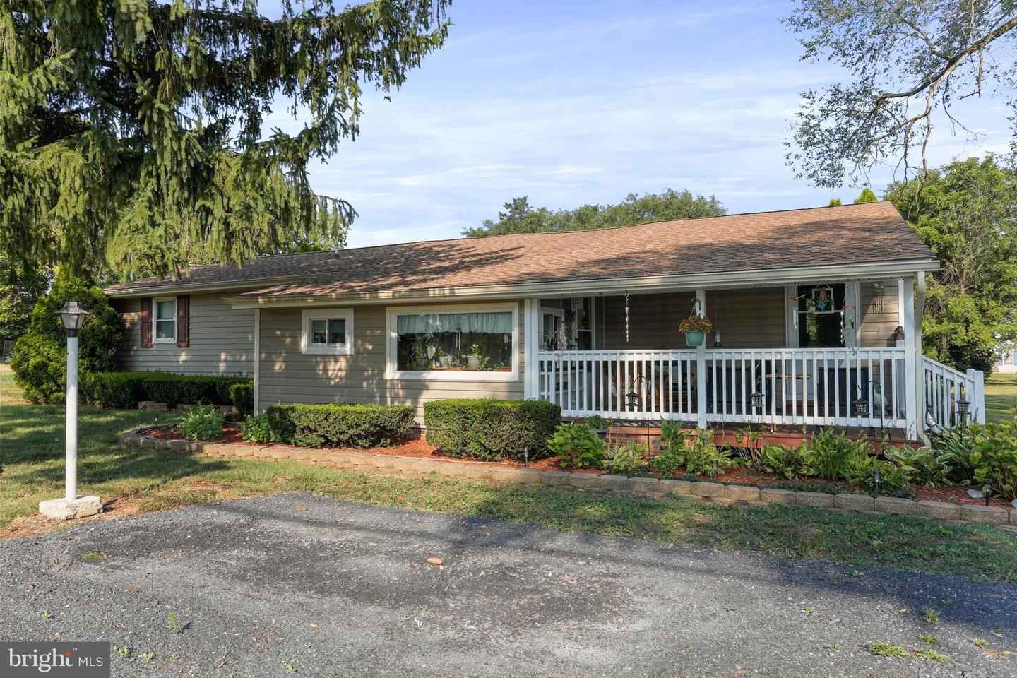 11366 Winchester Ave  