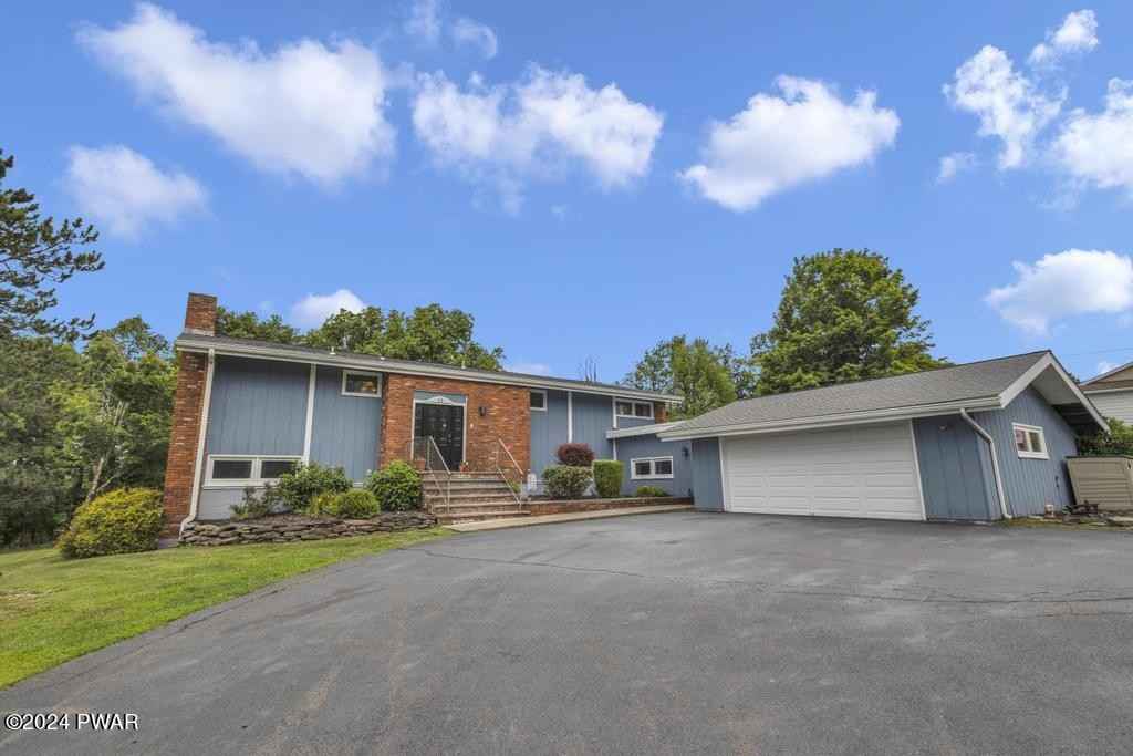 25 Intervale Rd  