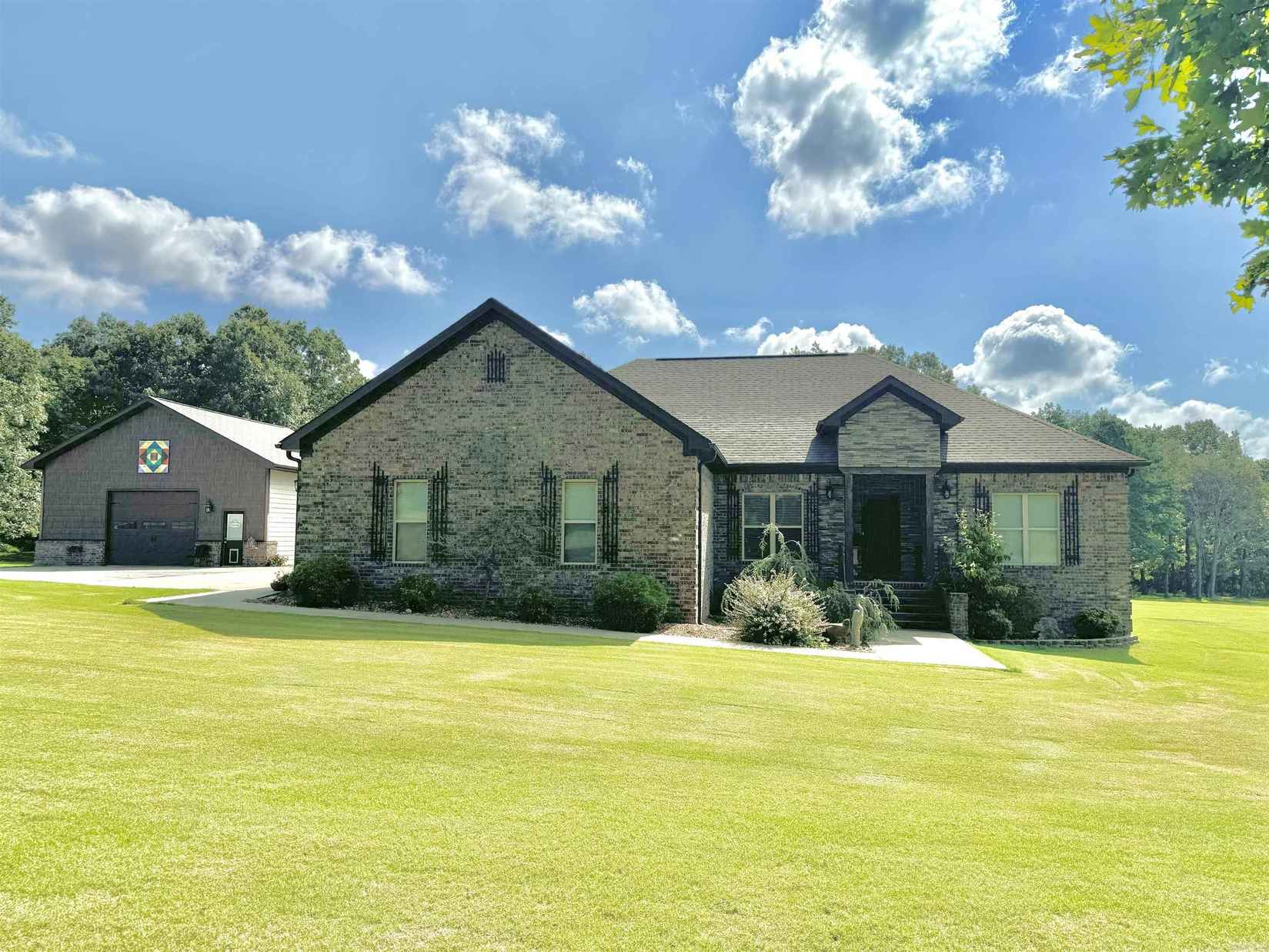 735 Possum Trot Rd  