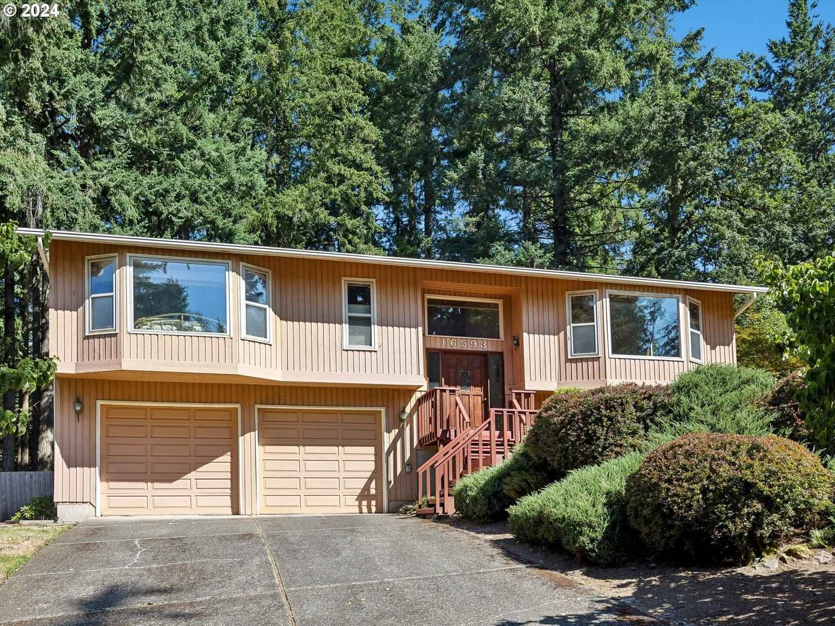 16593 S ARROWHEAD DR  