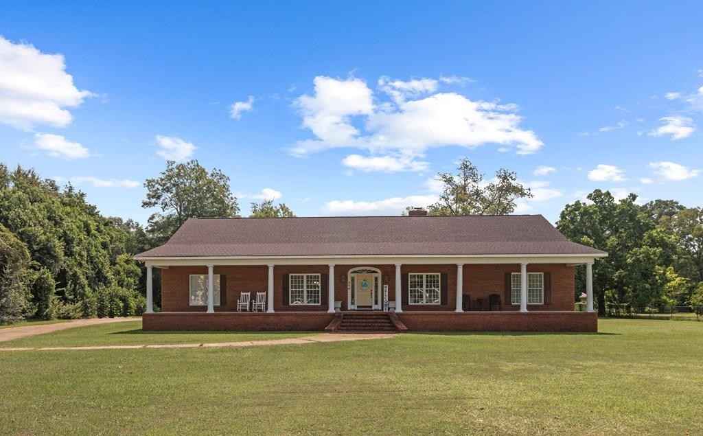 206 Main St  
