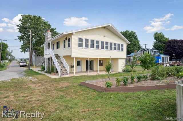 6800 Lakeshore Dr  