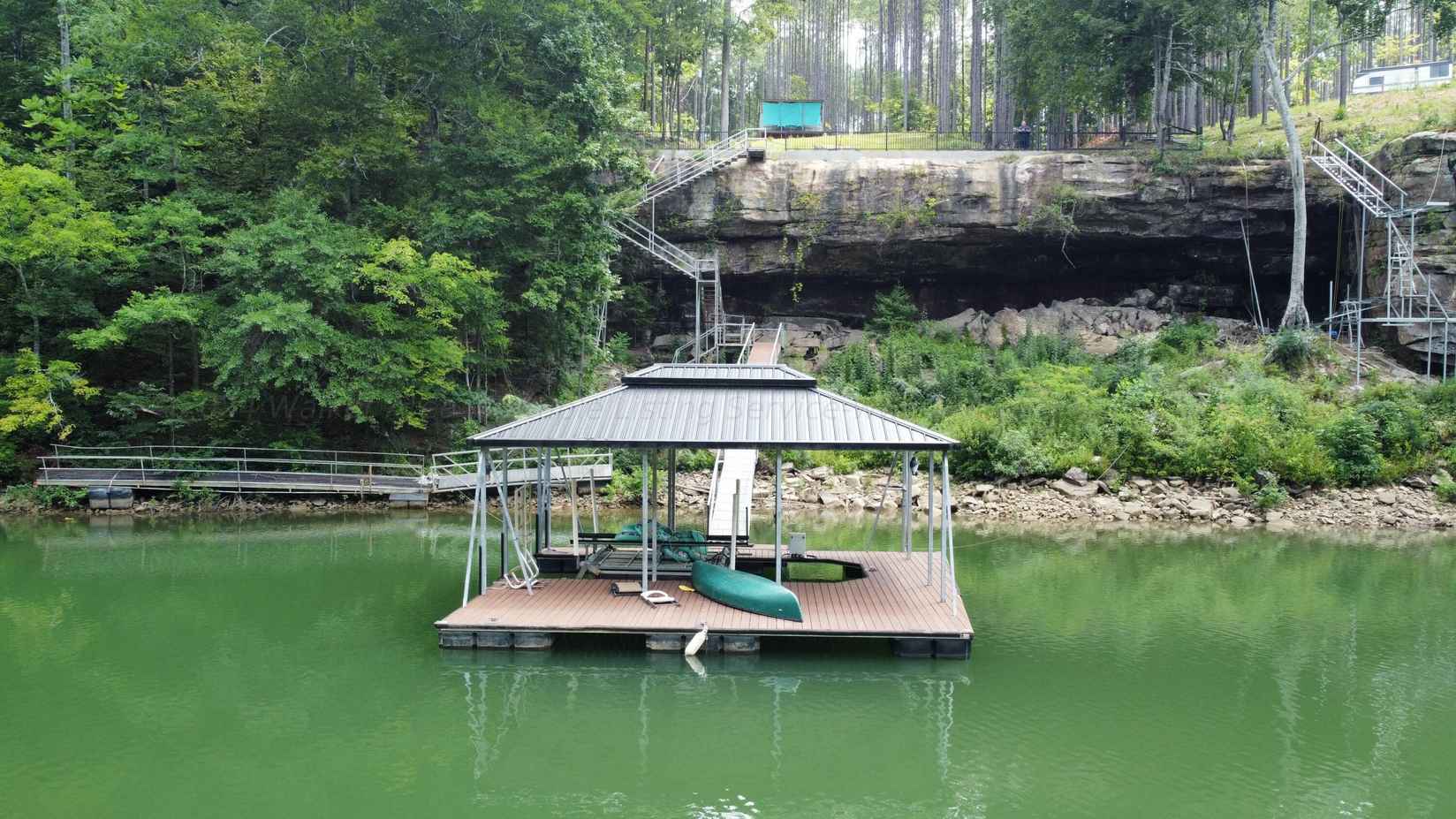 310 WILSON Ln  