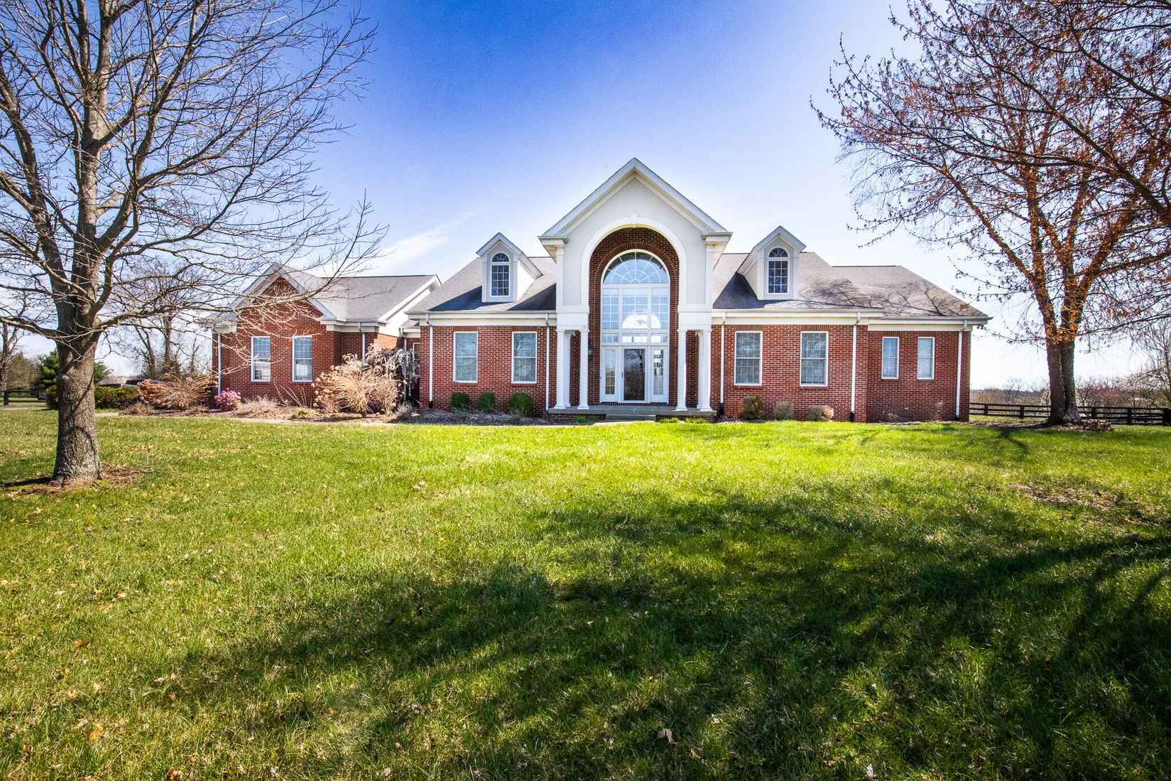 109 Stirling Ln  