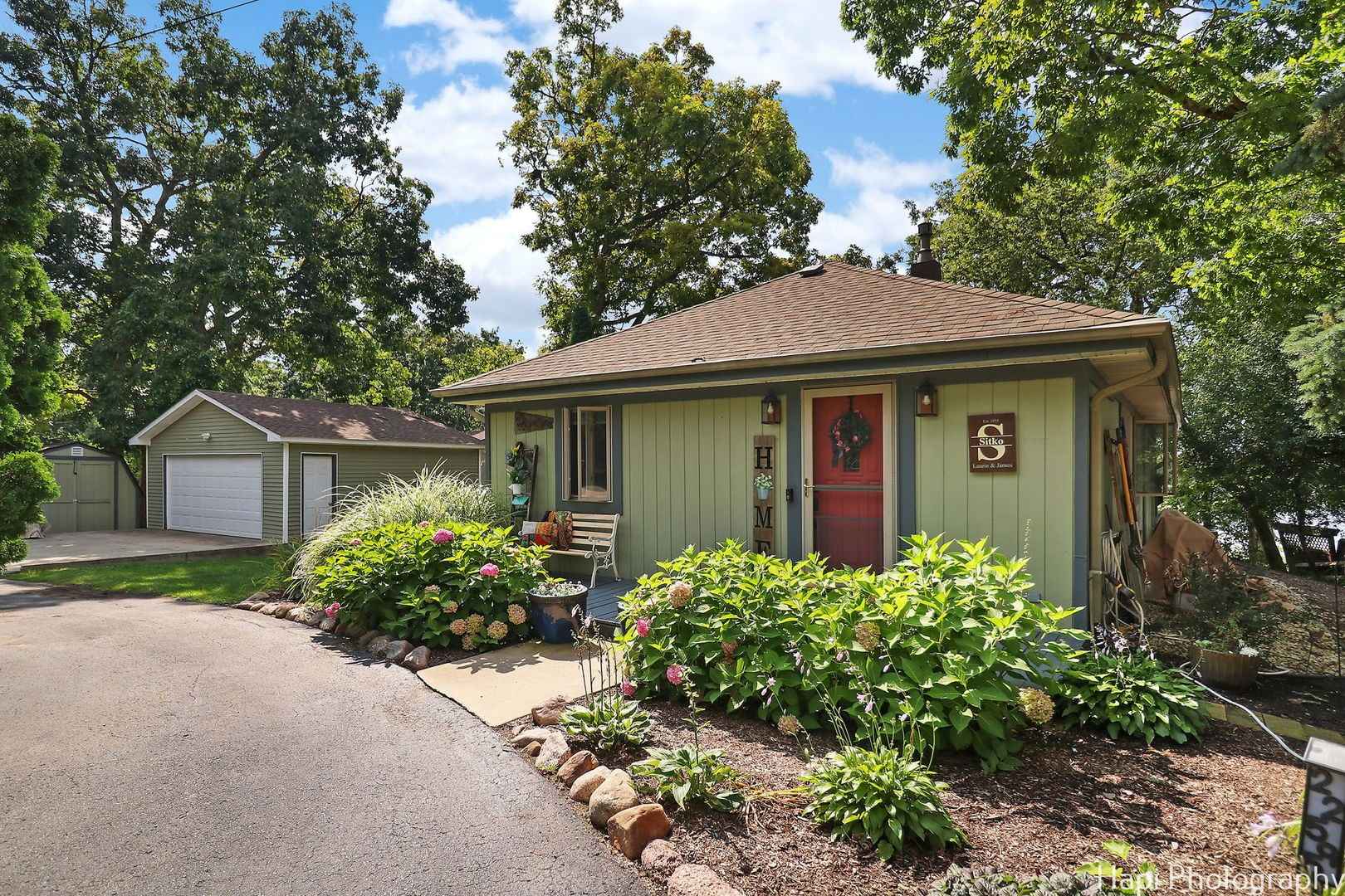 22595 W Silver Lk Ave  