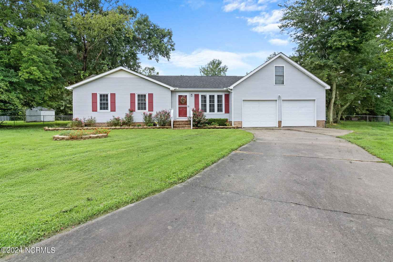 216 Claremont Ct  