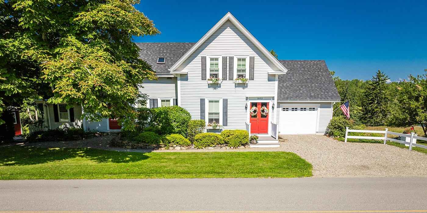 1052 Meadow Pond Rd  