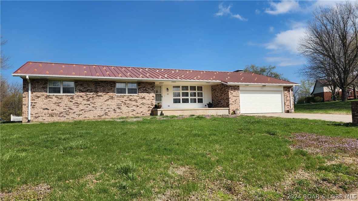 932 Sunnyview Cir  