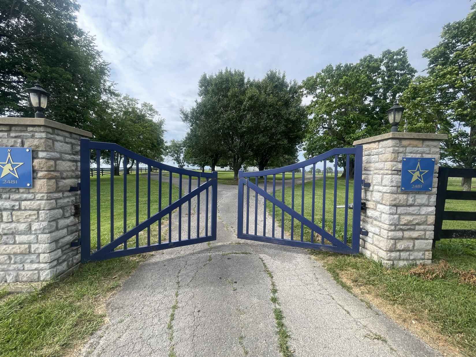 2481 Hume Bedford Pike  
