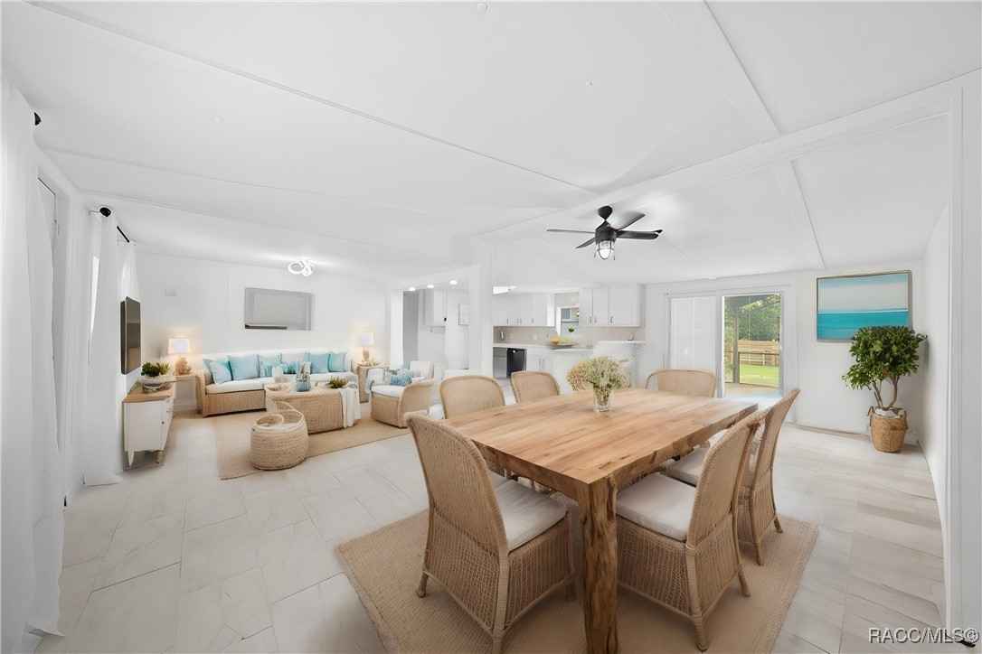 8356 W Tawny Rose Ln  