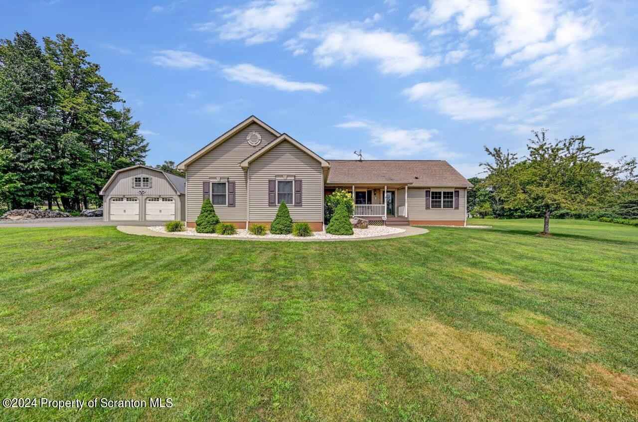 915 Meadowlark Dr  
