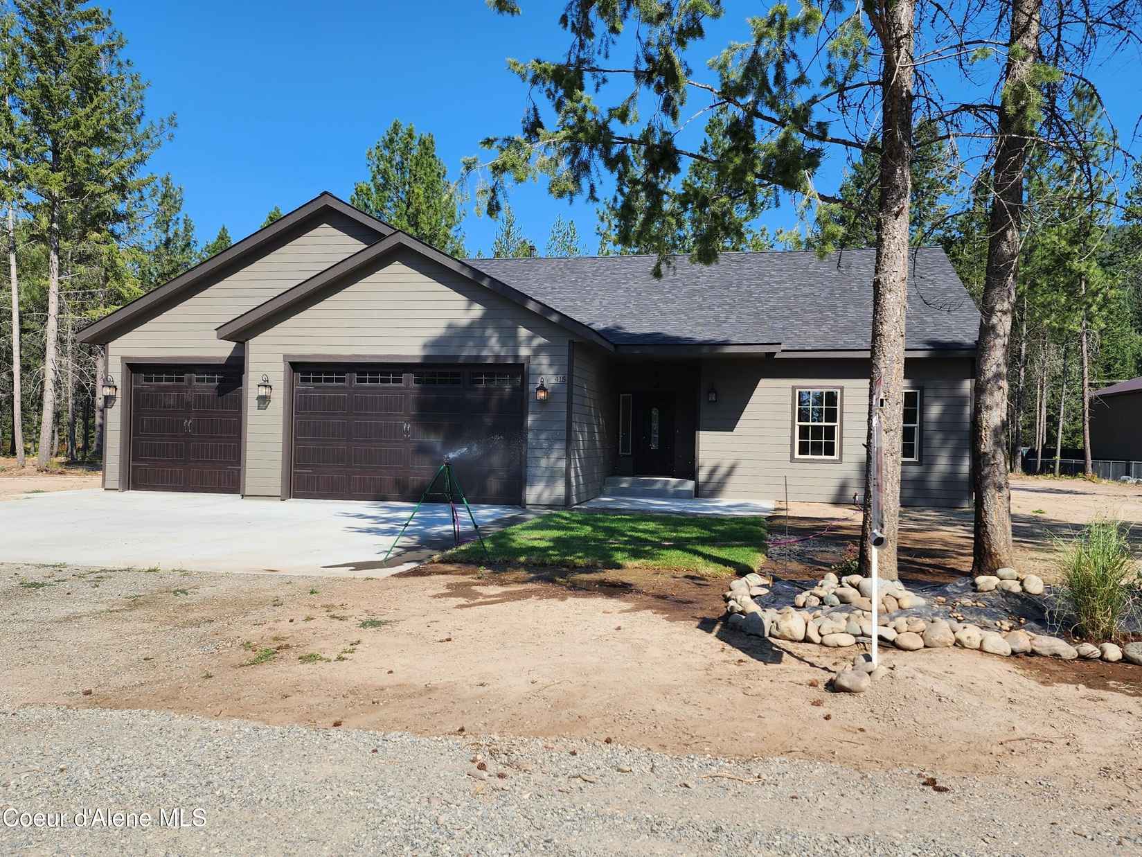 415 Elk Rd  