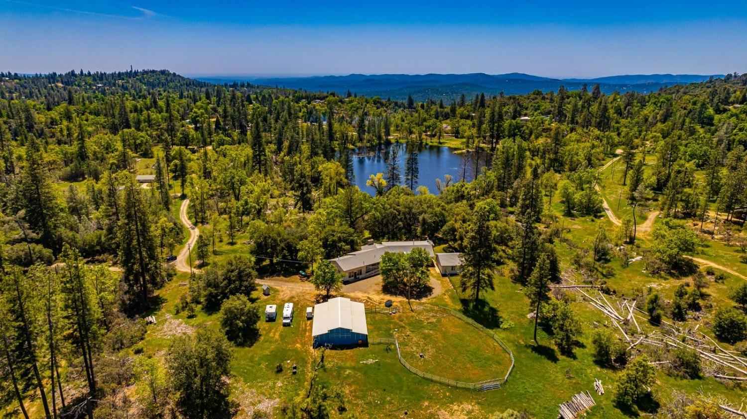 4904 Sierra Pnes Dr  