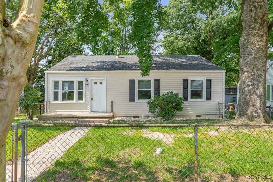 1302 Stewart Ave  