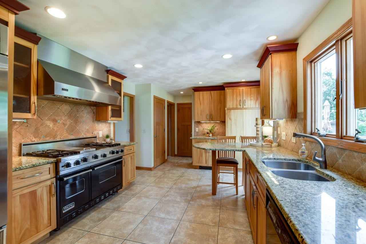 N1507 Sunset Dr  