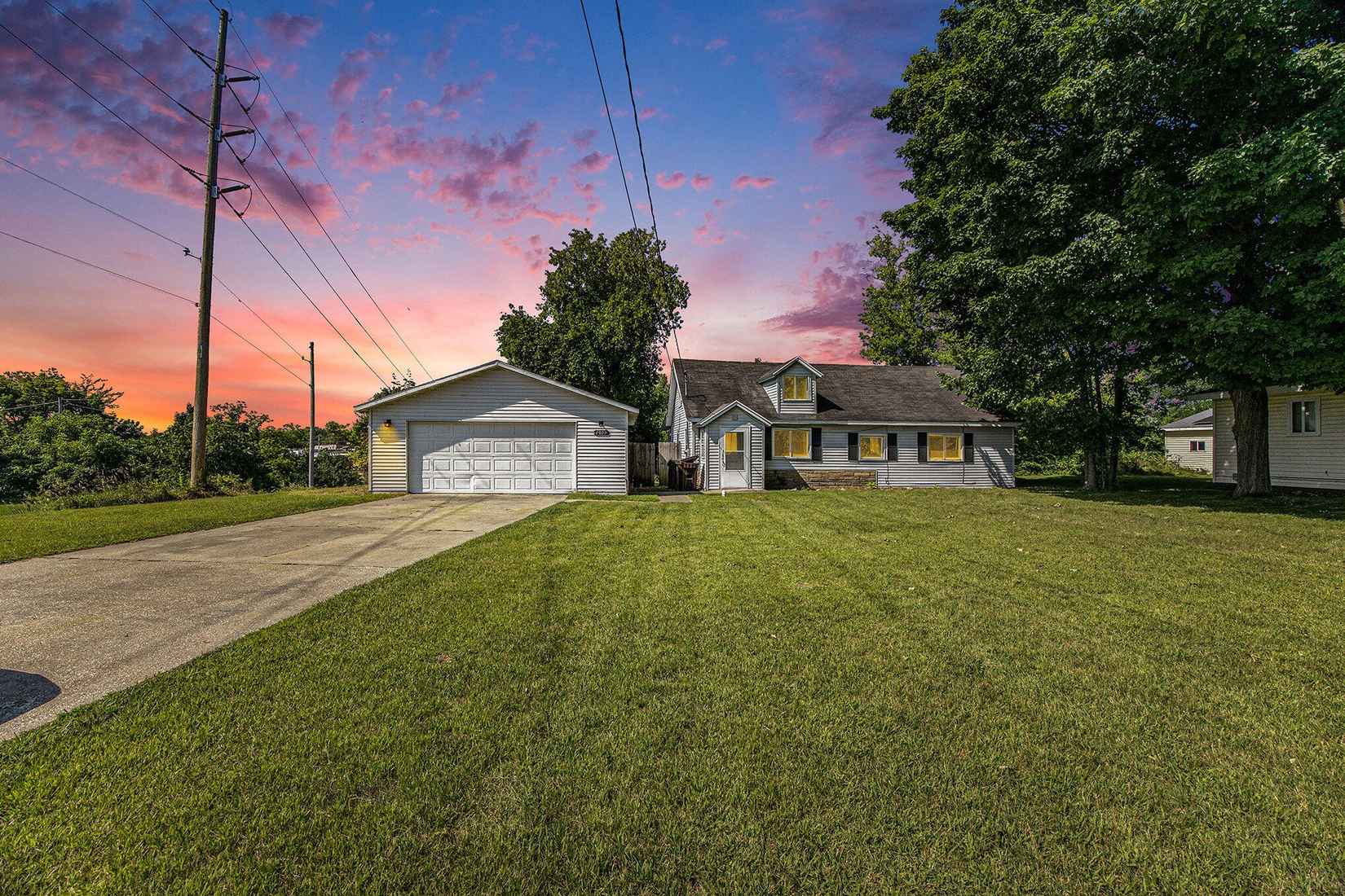 1005 N 4th Ave  