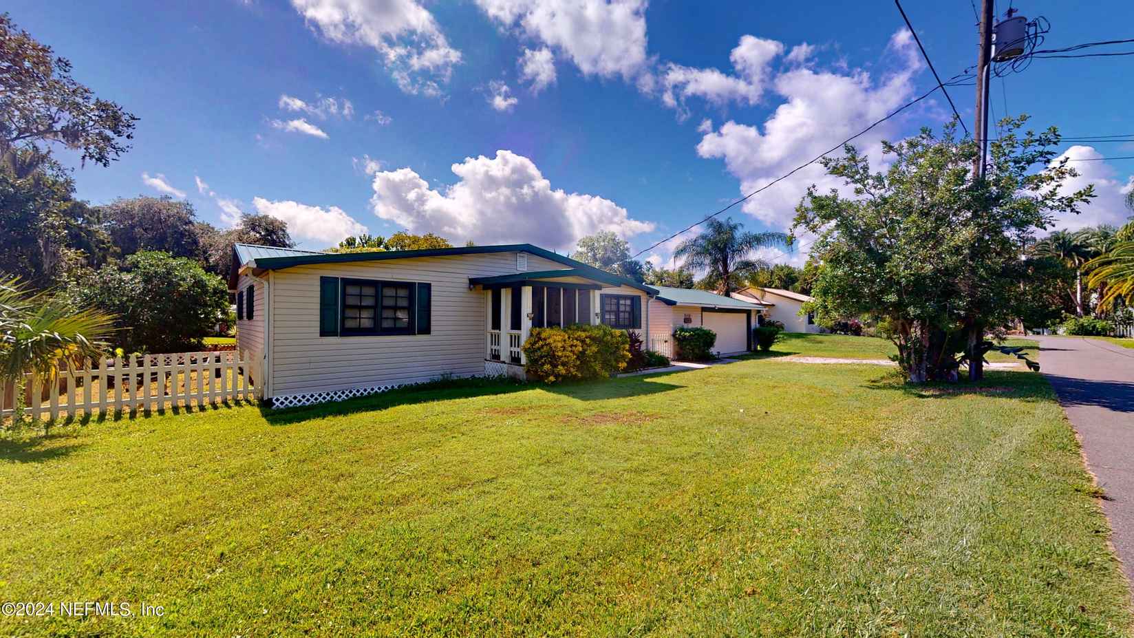 132 Sunset Dr  