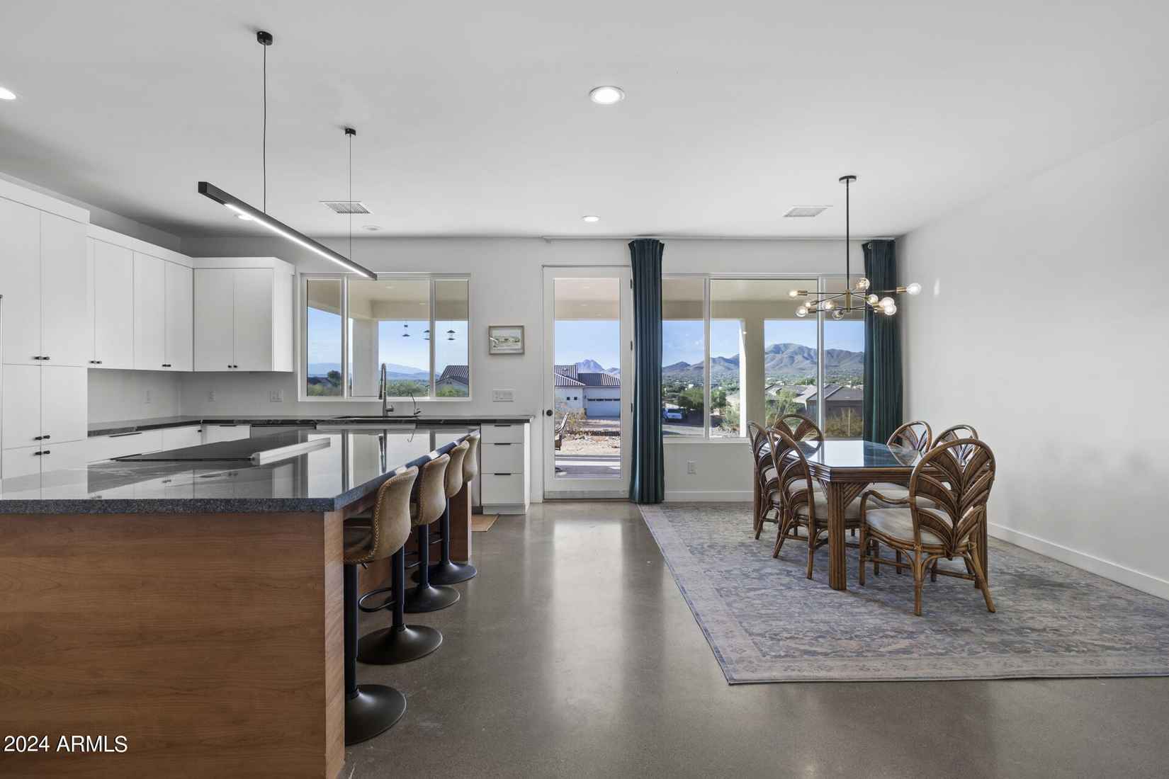 3132 W BLUE EAGLE Ln  