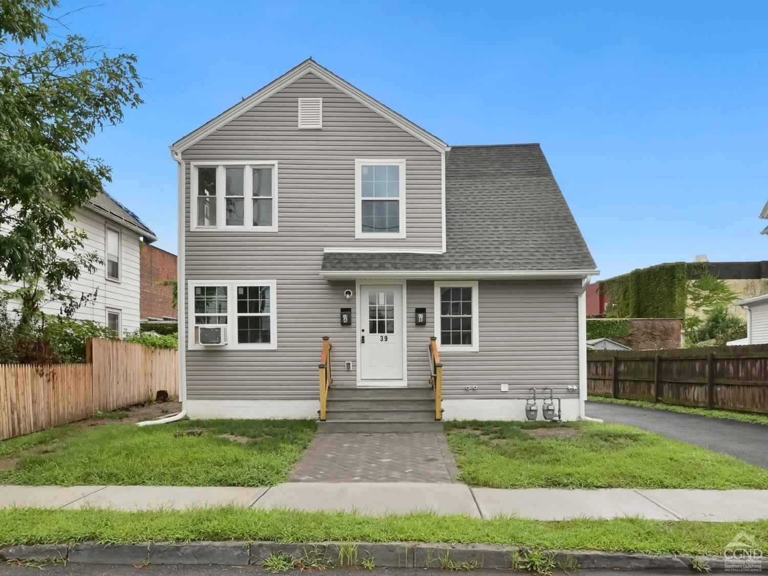 39 Smith Ave  