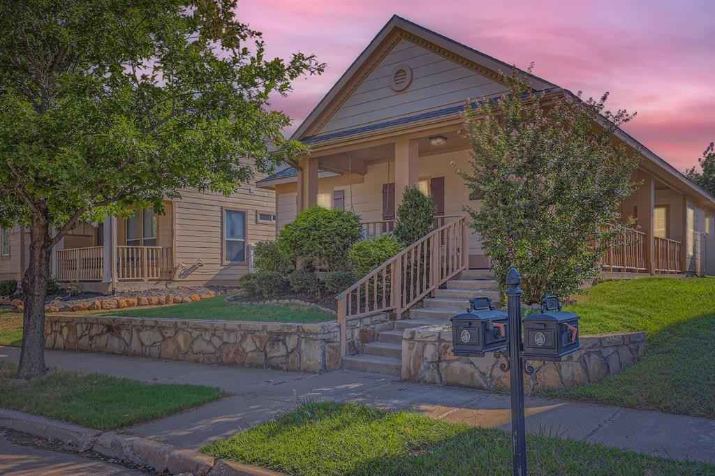 1421 Cherokee Rose Trl  