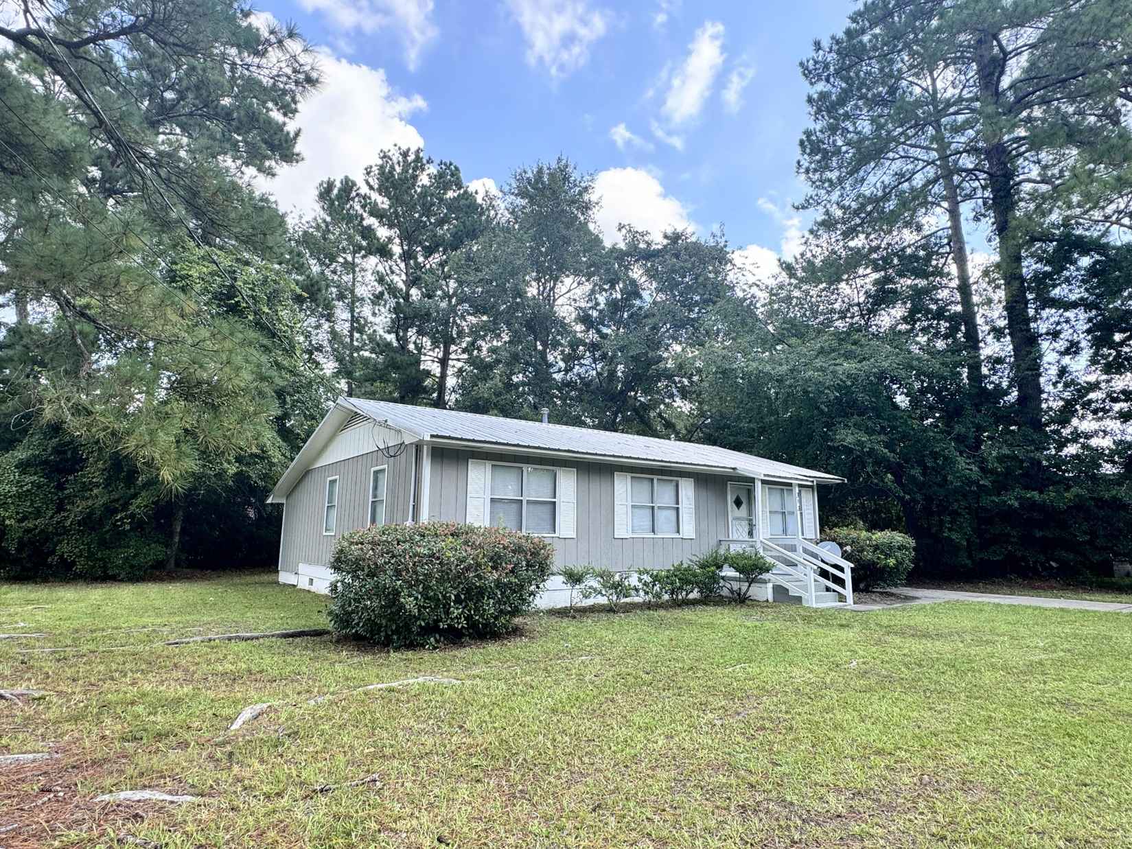 313 Pine Needle Rd  